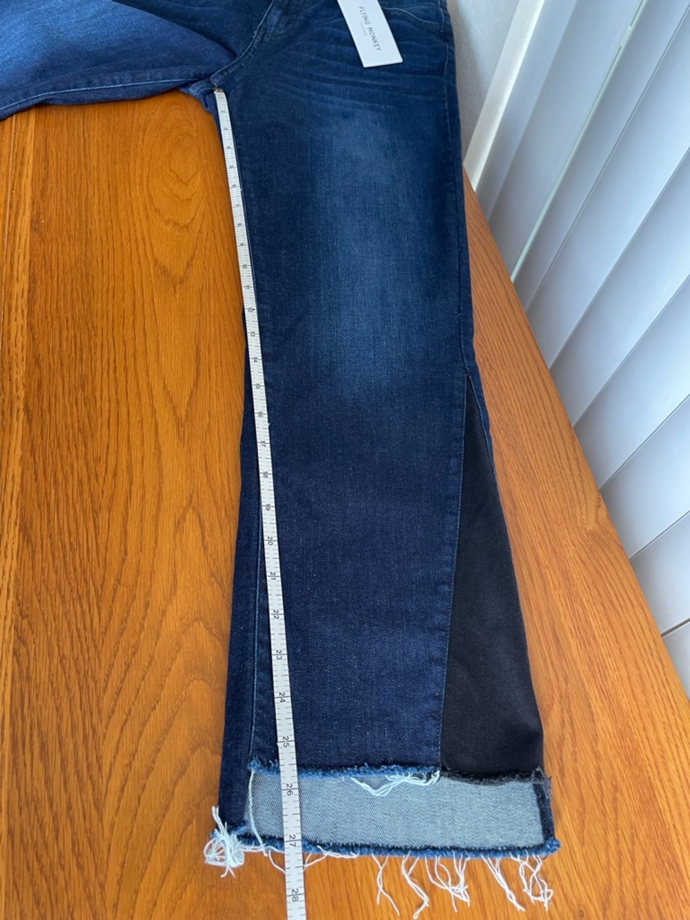NWT Flying Monkey Santa Monica Mid-Rise Jeans Size 30 Blue Denim Black Panel Hem - Picture 9 of 14